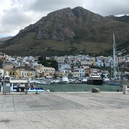 Giulia's Place-locazione Turistica Dom wakacyjny *