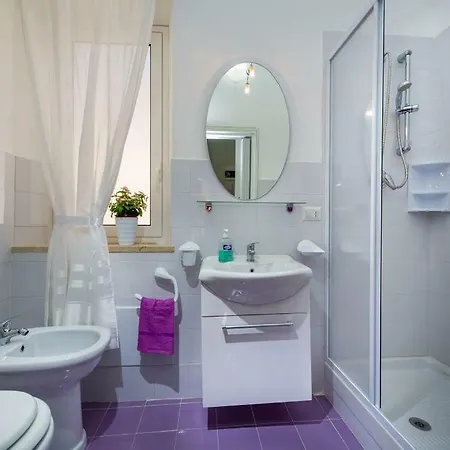 Giulia's Place-locazione Turistica Holiday home *